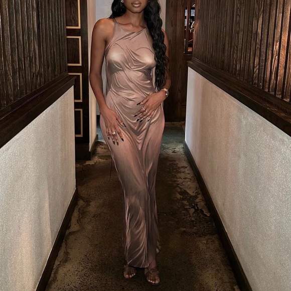 syndical chamber Dresses & Skirts - Syndical Chamber goddess drape wet illusion midi dress nude sz small